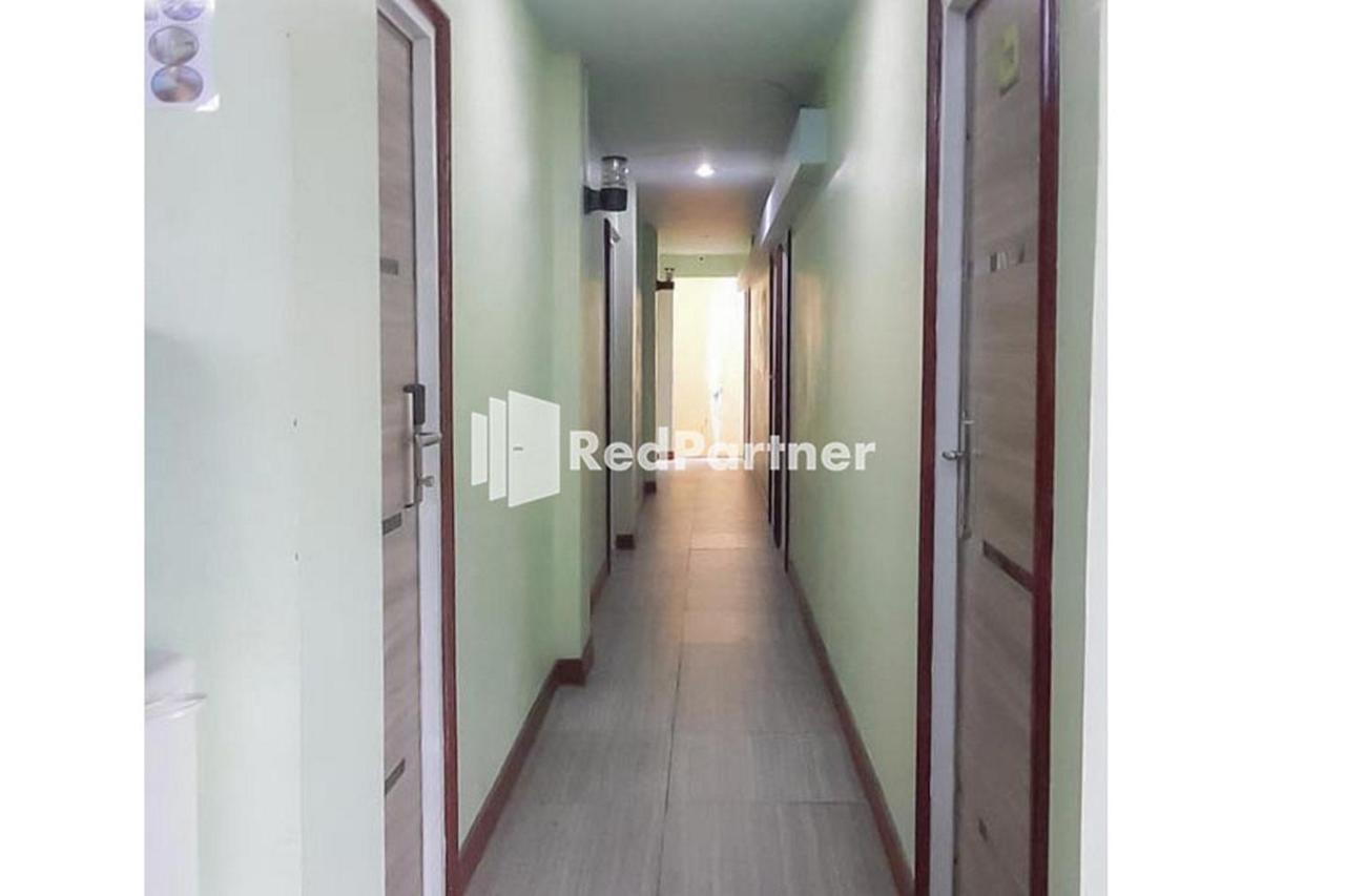 Guest House Anak Raja Pangkalan Bun Syariah Mitra Reddoorz Exterior photo